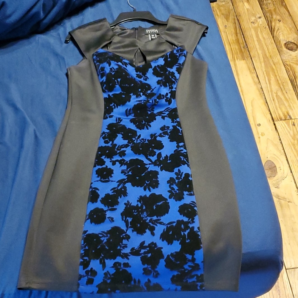 Women's special occasion dress